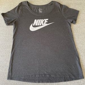 Nike Sportswear Cotton Logo T-Shirt